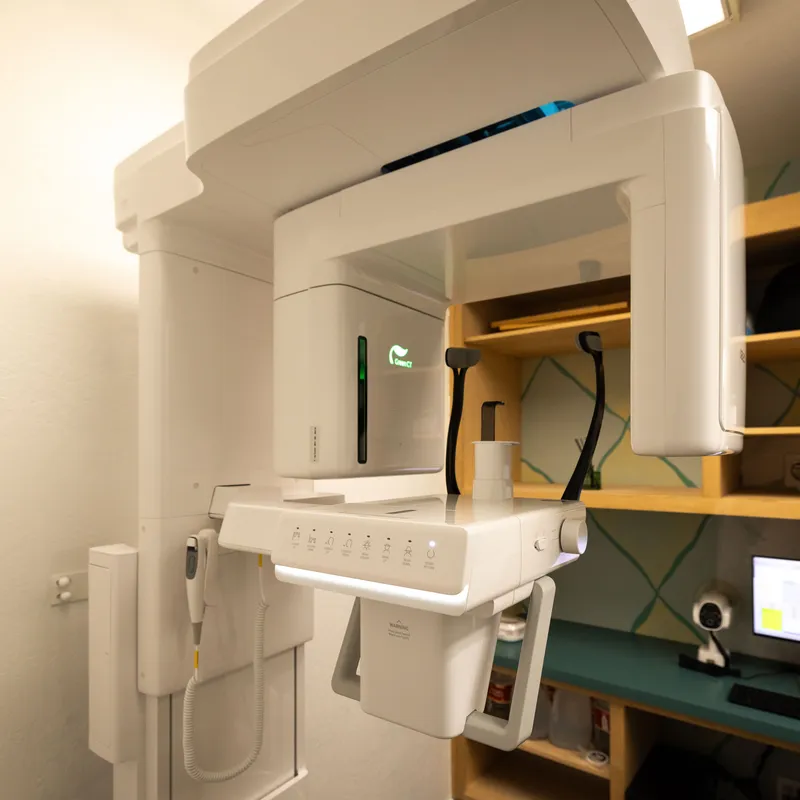 Bay Area Dental & Implant Center office view 14